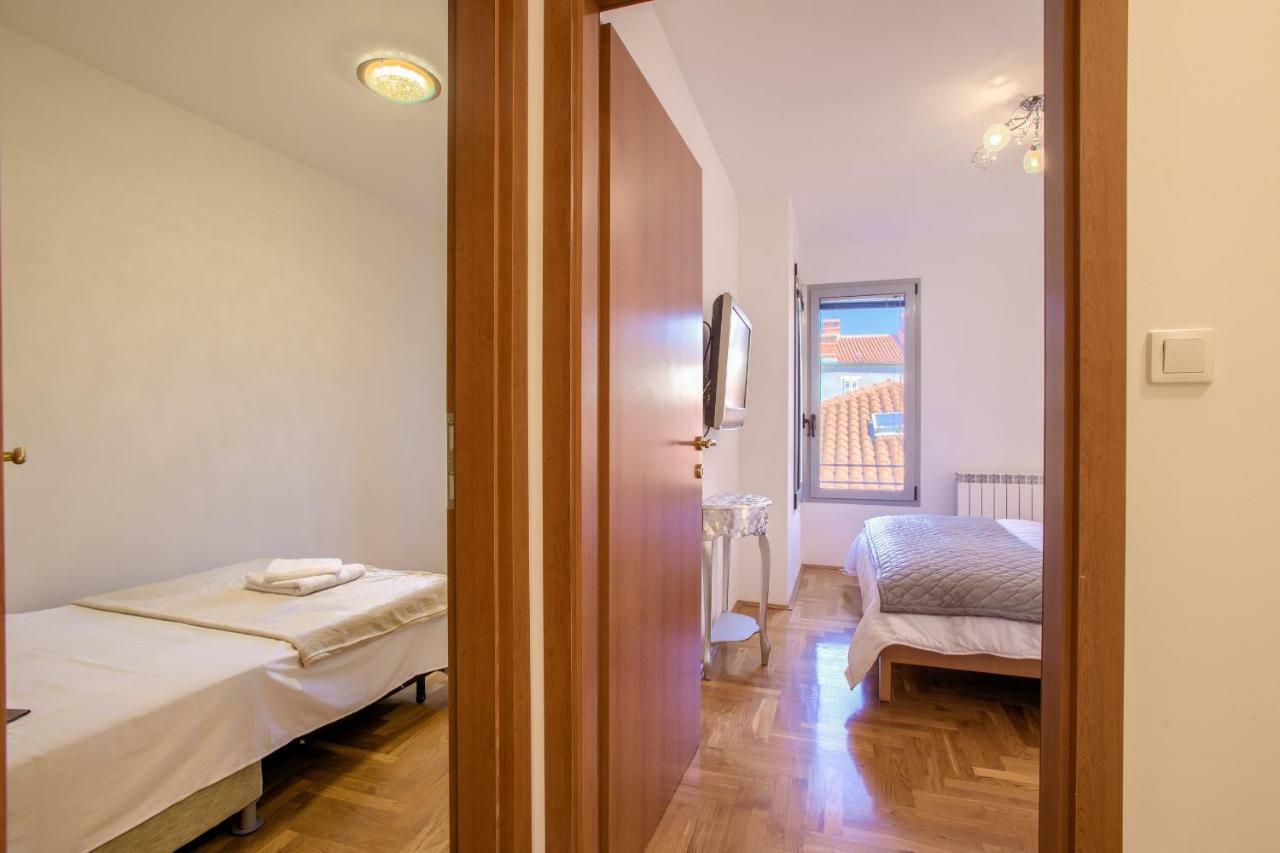 Apartment San Rocco Center 普拉 外观 照片